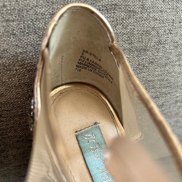 Betsey Johnson Stela Glitter Ankle-tie Pumps in Champagne - Picture 5 of 7